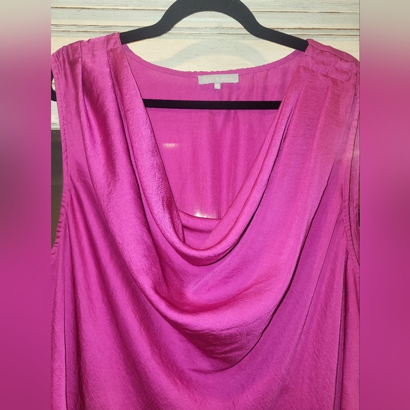 Violet & Claire Silky Sleeveless Blouse 3X - Picture 2 of 7